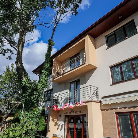 Grand Hotel Senica, Garni Luaran gambar